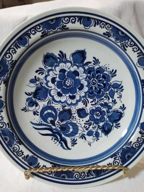 PERFECT BLUE DELFT WALL PLATE (24CM DIAMETER)