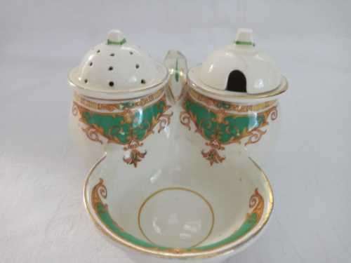 BEAUTIFUL  GRINDLEY CRUET SET