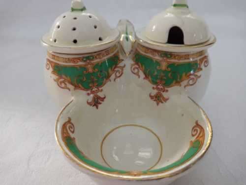 BEAUTIFUL  GRINDLEY CRUET SET