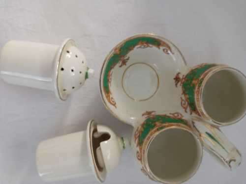 BEAUTIFUL  GRINDLEY CRUET SET