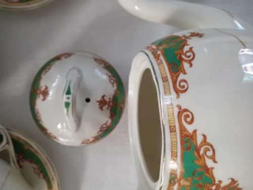 GRINDLEY CREAM PETAL COFFEE SET