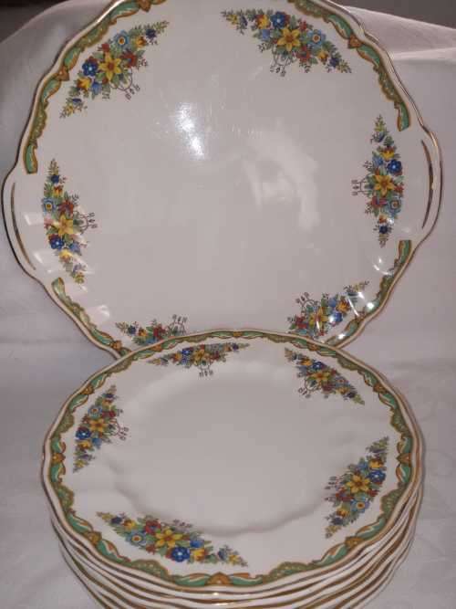 LIKE NEW OLD CHELSEA 6 SIDE PLATES WITH CAKE PLATTER JOHNSON BROS