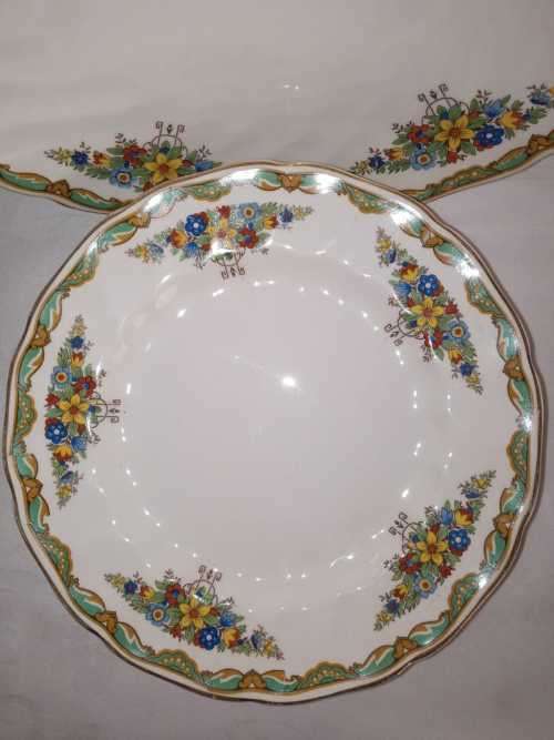 LIKE NEW OLD CHELSEA 6 SIDE PLATES WITH CAKE PLATTER JOHNSON BROS