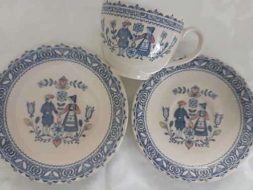 JOHNSON BROS HEARTS and FLOWERS TEA TRIO 4 available