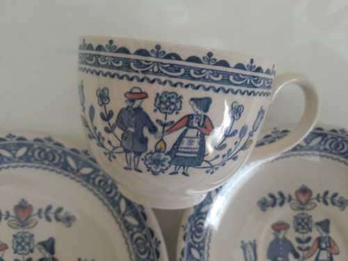 JOHNSON BROS HEARTS and FLOWERS TEA TRIO 4 available