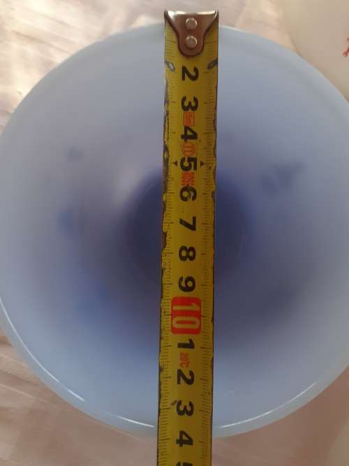 5 MILK GLASS MIXING BOWLS FOR ONE BID