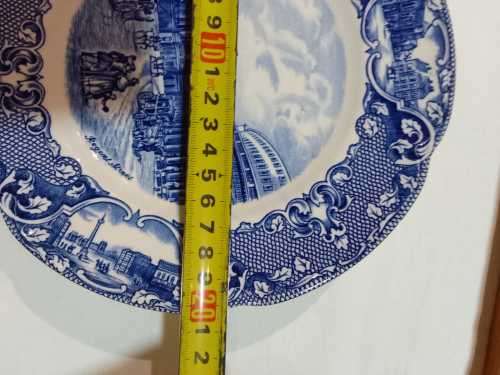 Perfect OLD LONDON BREAKFAST PLATE (6 available) Johnson Brothers
