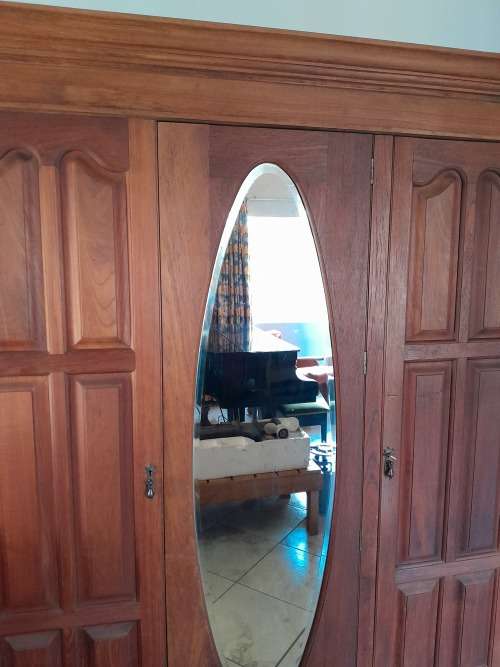 BEAUTIFUL BIG TEAK WARDROBE