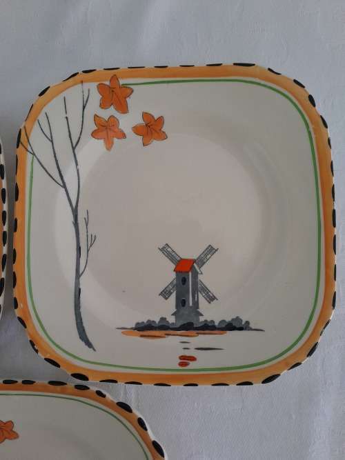LOVELY TRANQUIL BURLEIGH SIDE PLATE (3 available)
