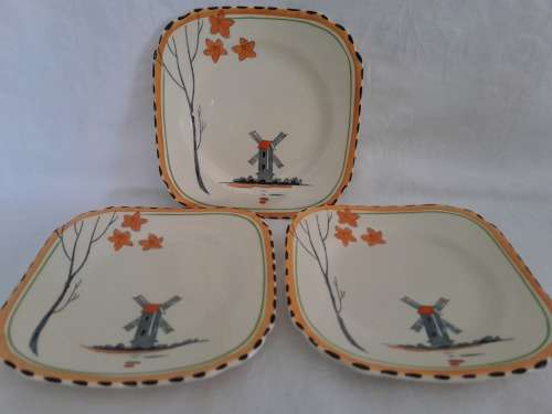 LOVELY TRANQUIL BURLEIGH SIDE PLATE (3 available)