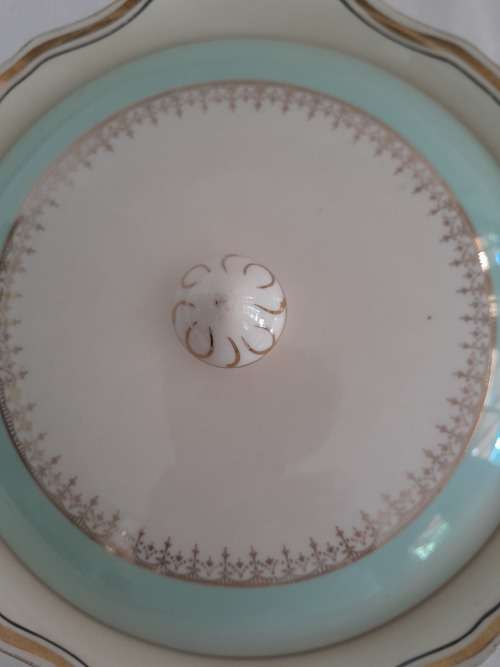 VERY OLD, BEAUTIFUL MARIGOLD MEAKIN TUREEN