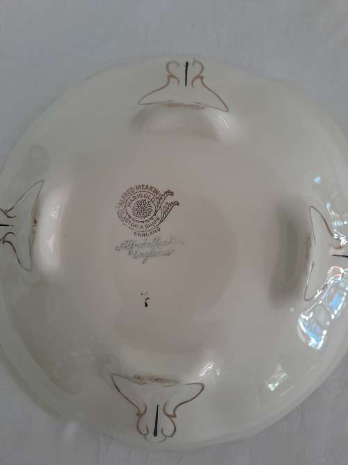 VERY OLD, BEAUTIFUL MARIGOLD MEAKIN TUREEN