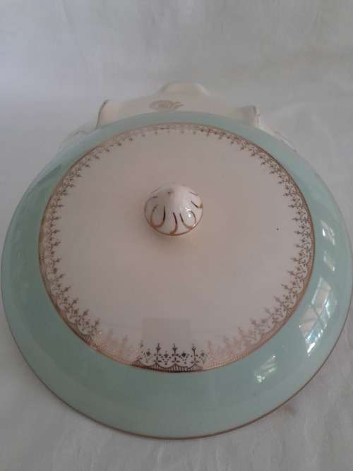 VERY OLD, BEAUTIFUL MARIGOLD MEAKIN TUREEN