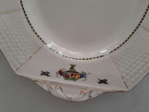 2  BEAUTIFUL PLATTERS BY ROYAL VENTON WARE