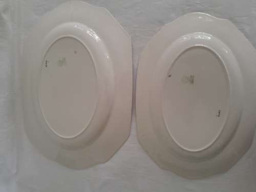 2  BEAUTIFUL PLATTERS BY ROYAL VENTON WARE