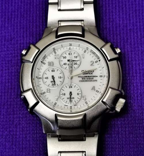 CASIO EDIFICE 1323 EF-300 CHRONO JAPAN MOVT QUARTZ