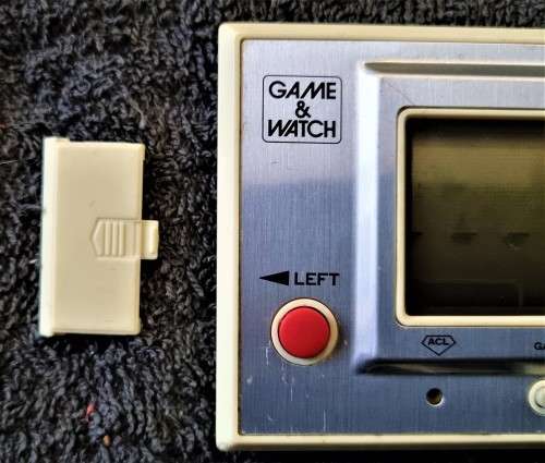 RARE!! NINTENDO GAME AND WATCH VERMIN (MT03) 1980