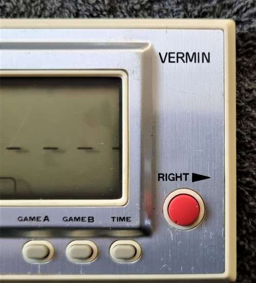 RARE!! NINTENDO GAME AND WATCH VERMIN (MT03) 1980