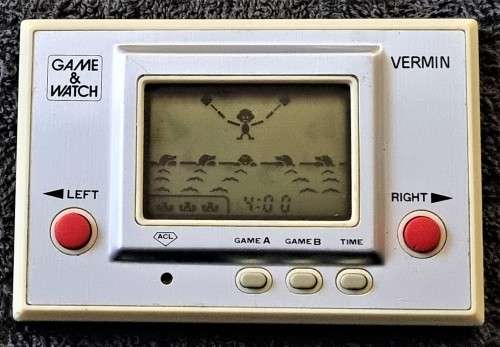 RARE!! NINTENDO GAME AND WATCH VERMIN (MT03) 1980