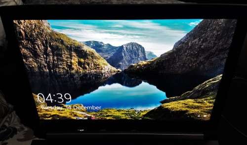 ACER ASPIRE 5 (A515-51G-818L) 8th GENERATION CORE I7, 20GB RAM, 256GB SSD,NVIDIA GEFORCE 2GB VRAM.