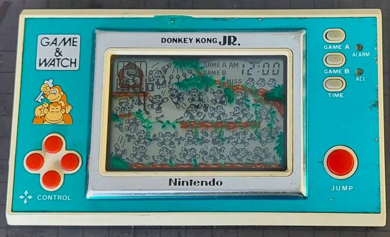 NINTENDO GAME AND WATCH DONKEY KONG JUNIOR DJ101