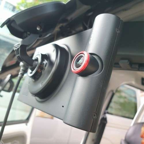 Garmin nuviCam LMT with an integrated dash camera.
