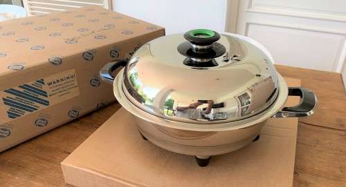 Electric Frying Pan, AMC 30cm as new in 100% condition.