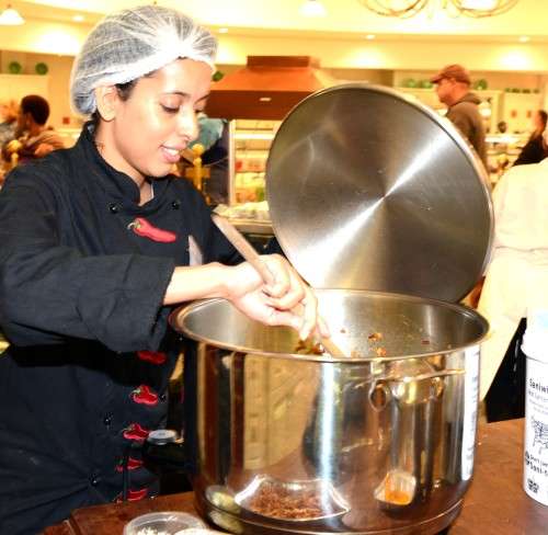 40cm AMC Cookware electric Magnum, the big one retails for R13 300.