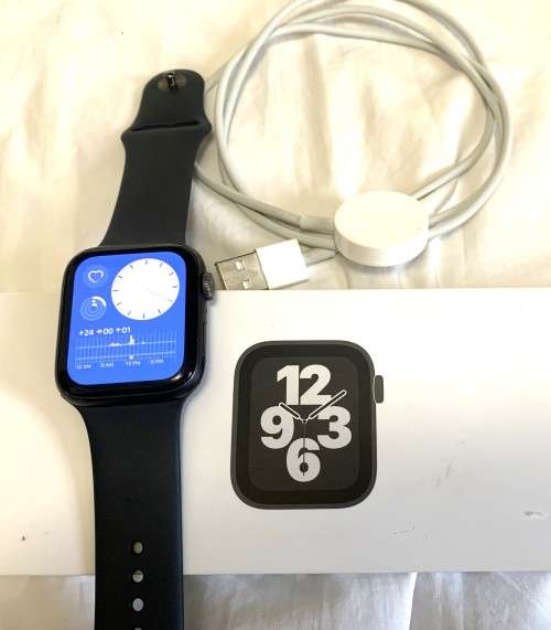 Apple Watch SE 2nd Gen Model A2356 44mm GPS and LTE