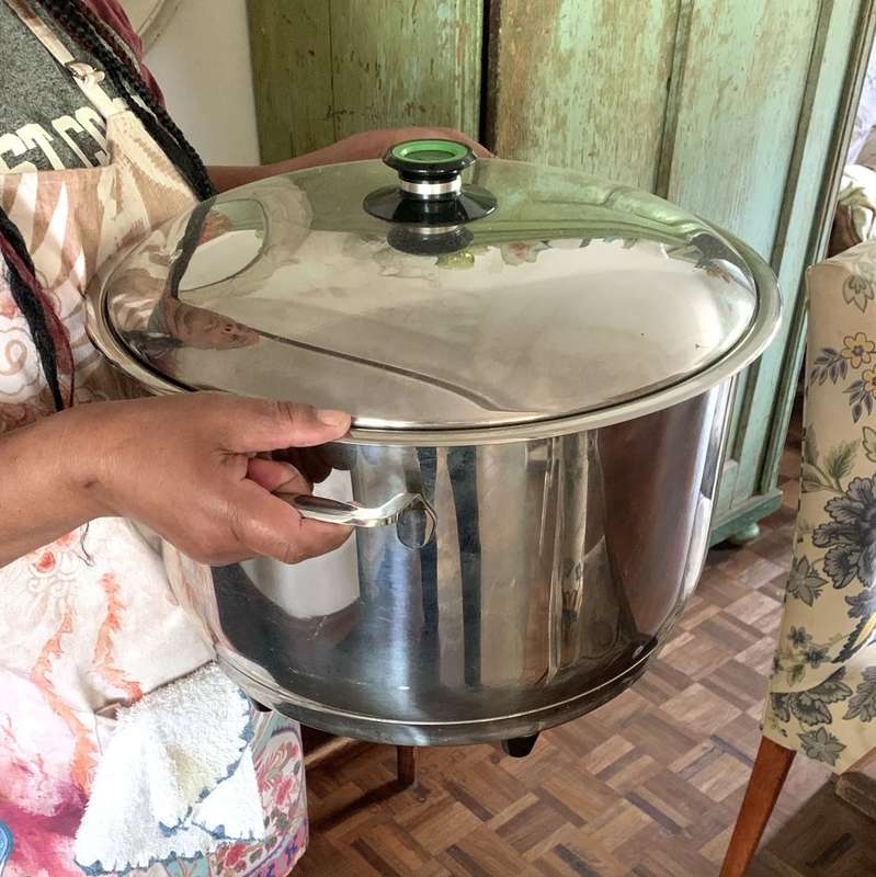 40cm AMC Cookware electric Magnum, the big one retails for R13 300.