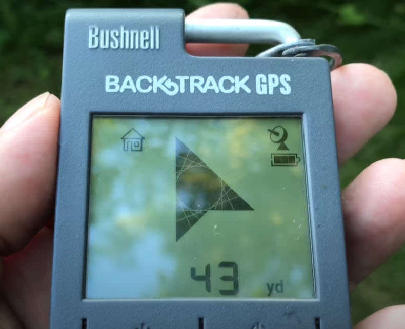 Bushnell Backtrack Point-3 Personal GPS Locator
