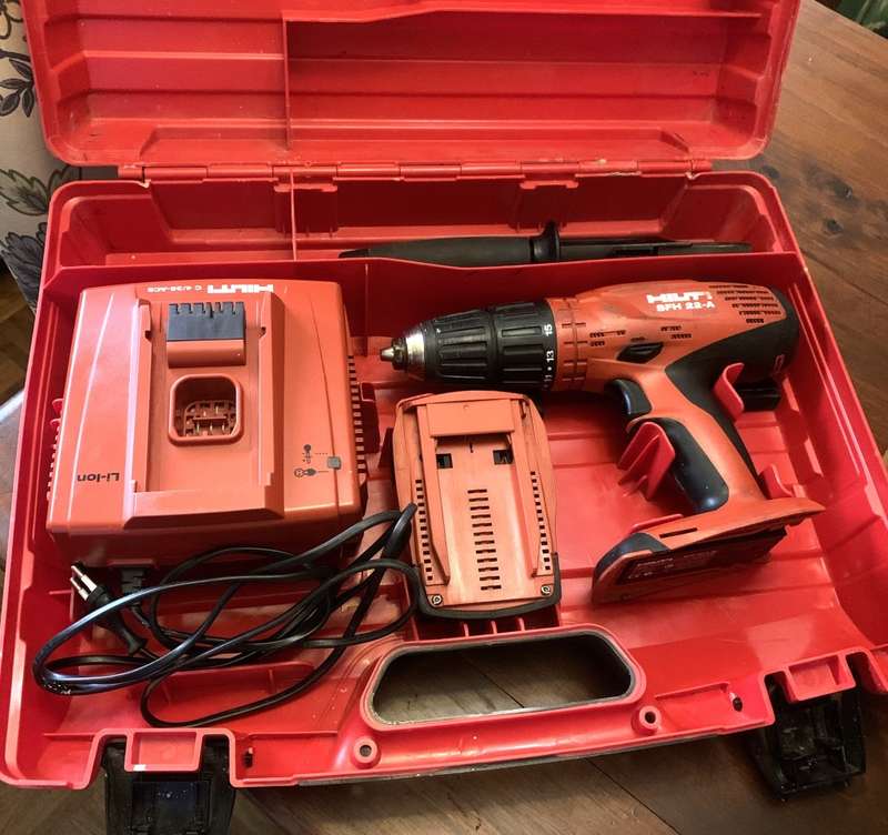 Hilti SFH 22-A Cordless Drill / Driver with battery, charger and case.