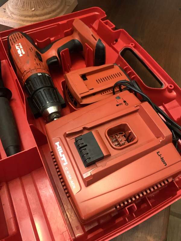Hilti SFH 22-A Cordless Drill / Driver with battery, charger and case.