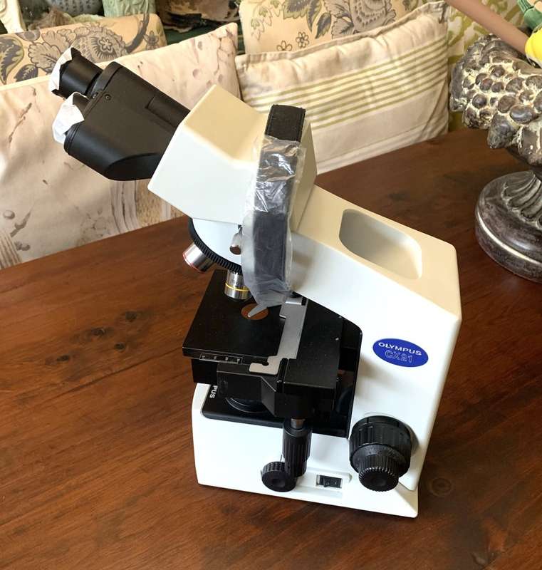 Olympus CX21 Microscope, never used retails for R15000 and more.