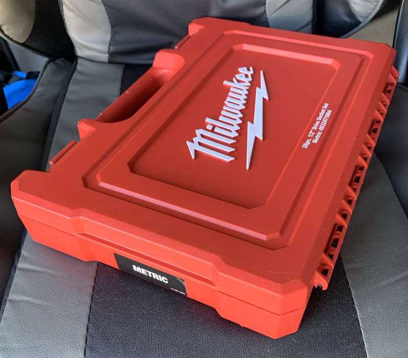 Milwaukee 1/2in Metric Ratchet Socket Set, brand new.