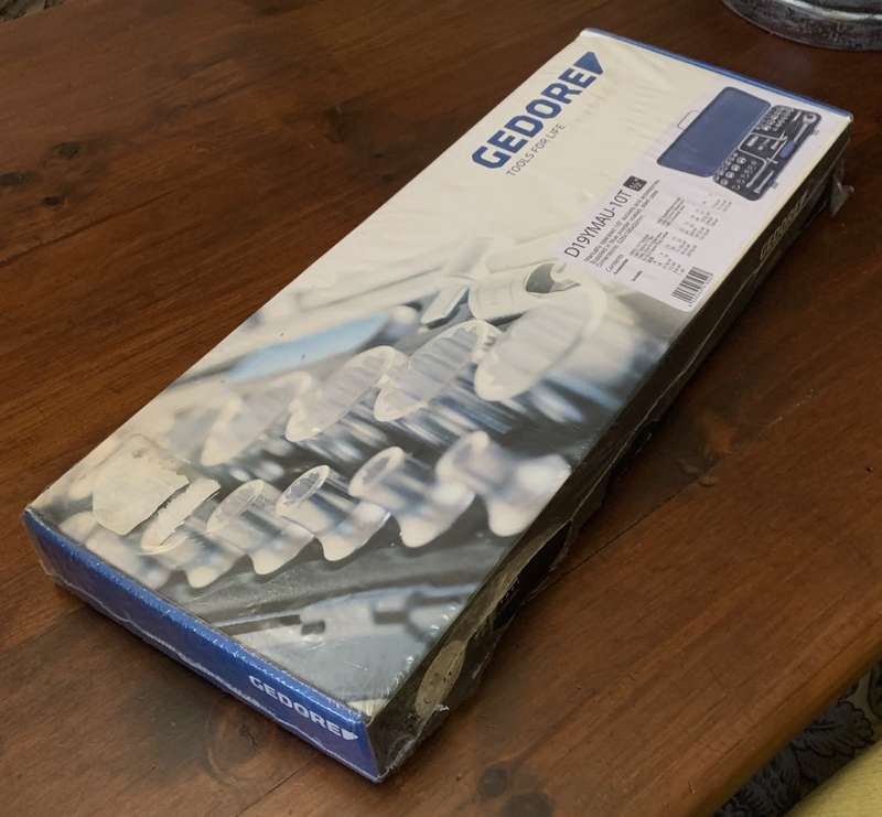 Gedore D19 YMAU-10T, brand new 43 pieces socket set.