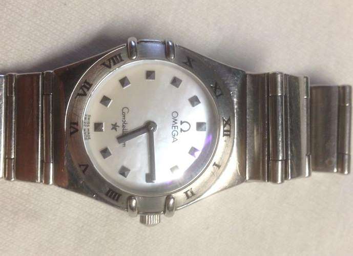 Omega constellation my choice ladies watch the Collection dial is mother-of-pearl, see photos.