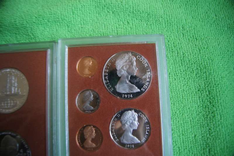 1974 Cook Islands Proof Set incl Sterling Silver 2.5 and 7.5 dollar coins