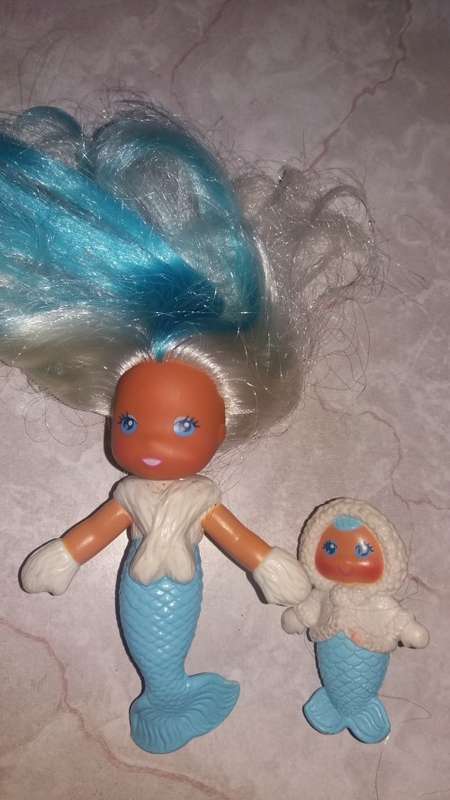 1983 Vintage Kenner Sea Wees Mermaids Frosty and Baby Flo