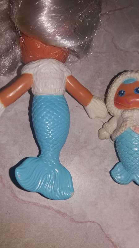 1983 Vintage Kenner Sea Wees Mermaids Frosty and Baby Flo