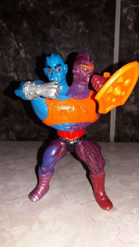 1985 Complete Two Bad of He-Man-Masters of the Universe #9 (MOTU) Vintage Figure