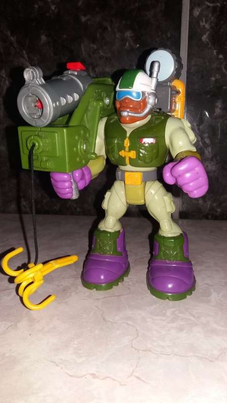 1998 Rescue Heroes `Mountain Ranger` Vintage Figure From Fisher Price