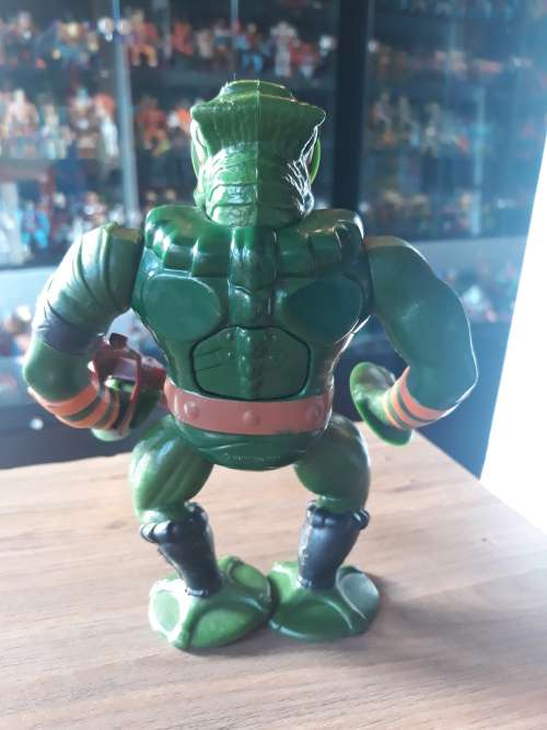 1985 Complete Leech of He-Man-Masters of the Universe #401 (MOTU) Vintage Figure