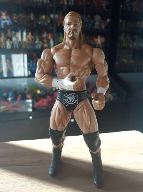WWE 2010 The Game Triple H Wrestling Figure Mattel