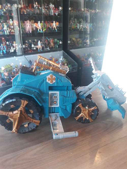 2001 Battle Tank 200x of He-Man-Masters of the Universe (MOTU)