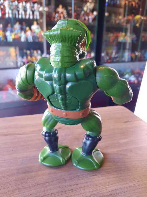 1985 Complete Leech of He-Man-Masters of the Universe #2900 (MOTU) Vintage Figure
