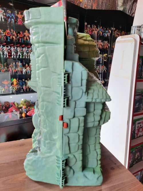 1981 Castle Grayskull of He-Man-Masters of the Universe (MOTU) Vintage
