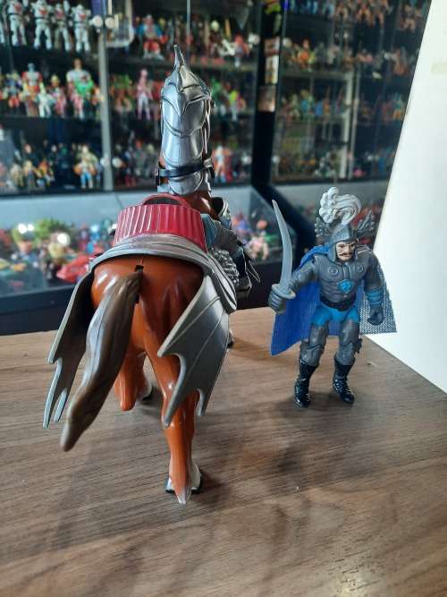 1983 Complete Strongheart And Destrier Dungeons And Dragons Vintage Figure