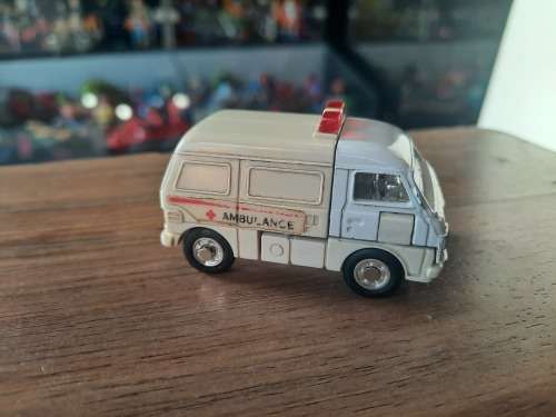 1984 GOBOTS Res-Q Ambulance Vintage Figure