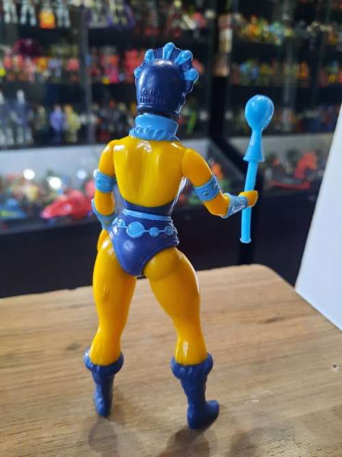 1982 Complete Evil-Lyn of He-Man-Masters of the Universe 800 (MOTU) Vintage Figure